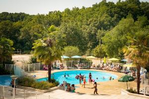 Camping Chalet Cahors - 4 pers. Le Reynou et Clos del Capré 46700 Mauroux Midi-Pyrénées