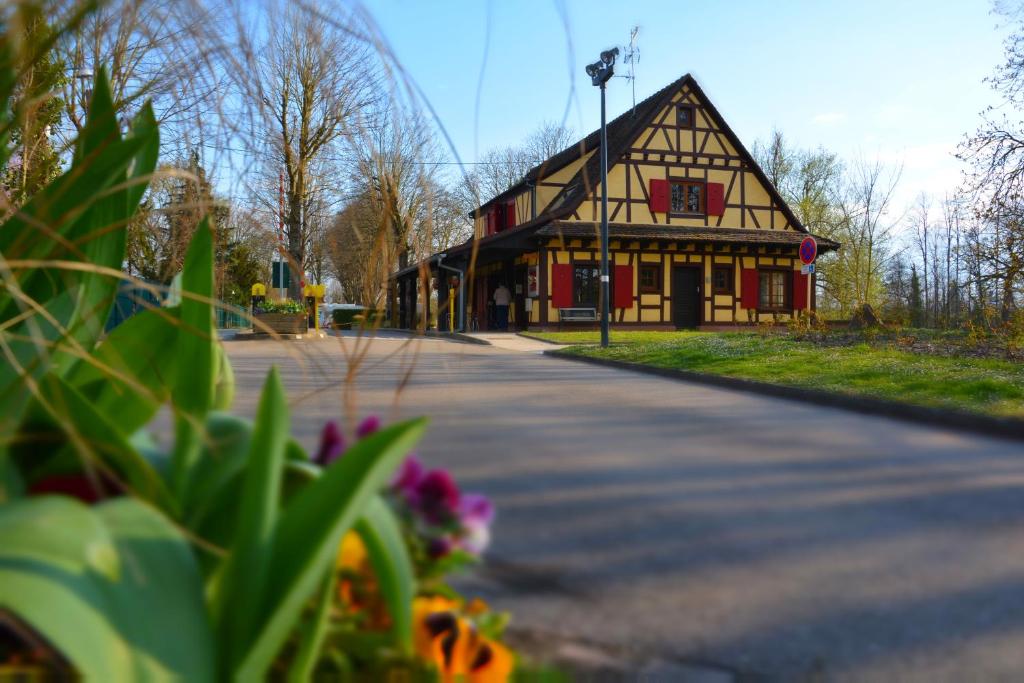 Camping Camping de l’Ill - Colmar 1 Allée du Camping, 68180 Horbourg-Wihr