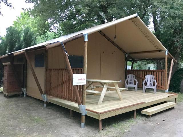 Tente de luxe Camping de Pujol - Glamping - Argeles sur Mer - Velvet - 4P Avenue de la Retirada 1939, 66700 Argelès-sur-Mer