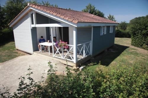 Camping Camping des Rulières Le Pré des Rulières Saint-Valérien