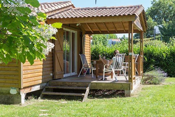 Camping Domaine des Epinettes 9 rue des Epinettes 38460 Saint-Romain-de-Jalionas