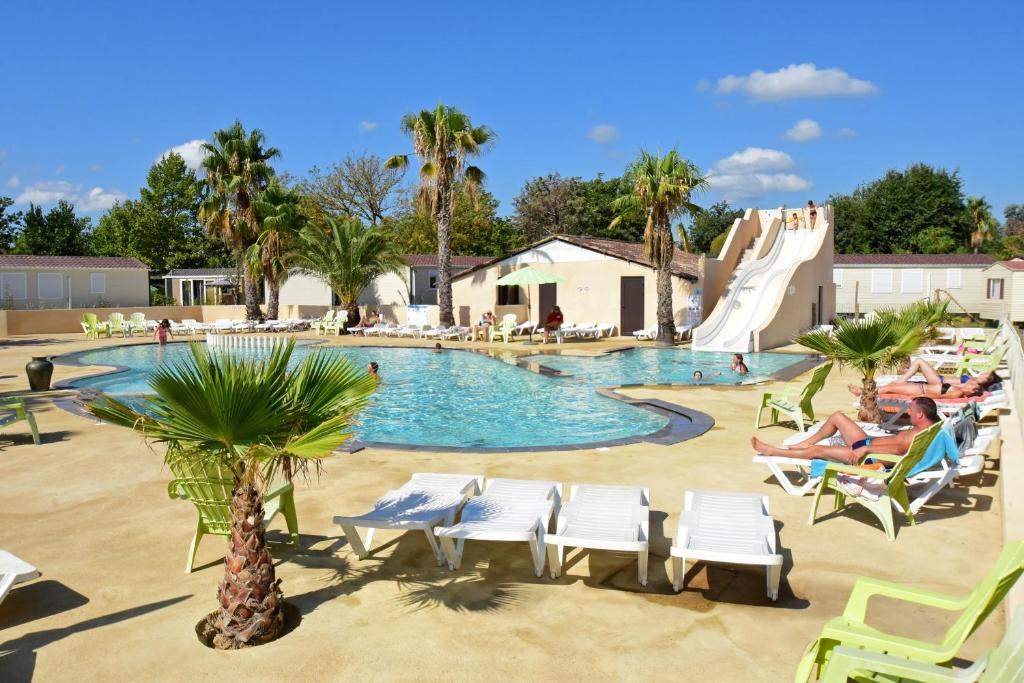 Camping Domaine Du Golfe De Saint Tropez 807 Chemin Vignaux 83310 Grimaud