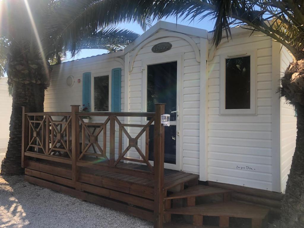 Camping FLAMANTS ROSES 2 45 Avenue d'Ingril 34110 Frontignan