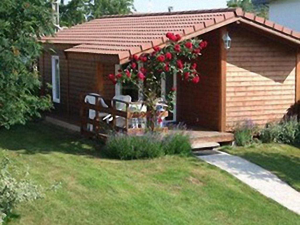 Chalet Camping Fraiteux ruaux 81 Rue du Camping, 88370 Plombières-les-Bains