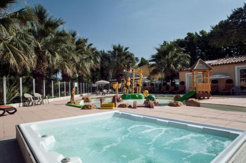 Holiday Marina Resort