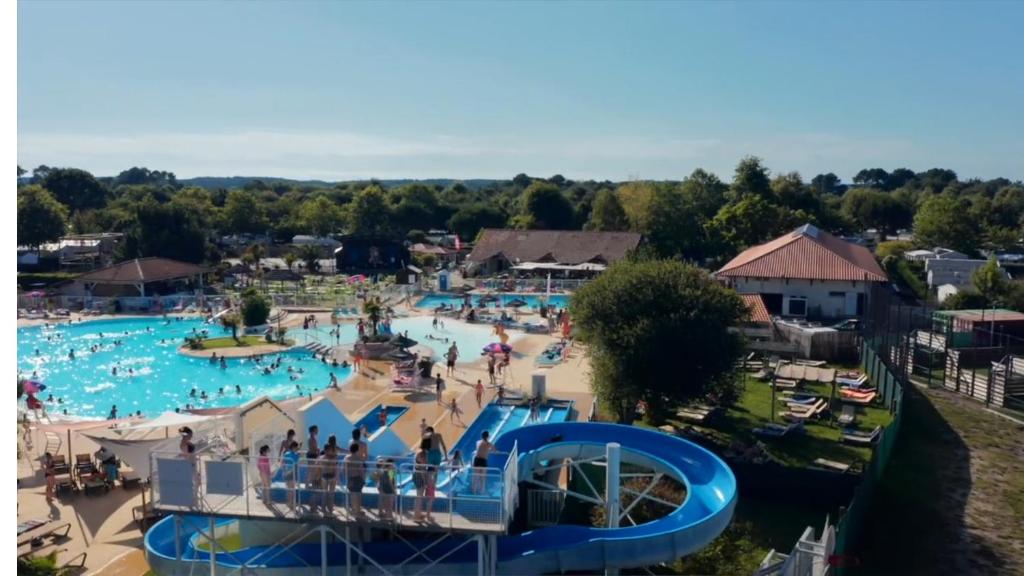 Camping Home Landes - Camping Siblu La Réserve **** Emplacement n°405 1229 Avenue Félix Ducournau 40160 Gastes