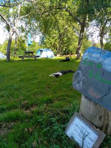 Camping KERFLAVEUR LA FRESNAYE AU SAUVAGE LIEU DIT L ETRE AUX BRIERES 61210 La Fresnaye-au-Sauvage Normandie