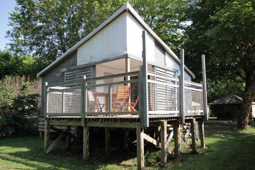 Camping L'îlot du Chail Sansais france