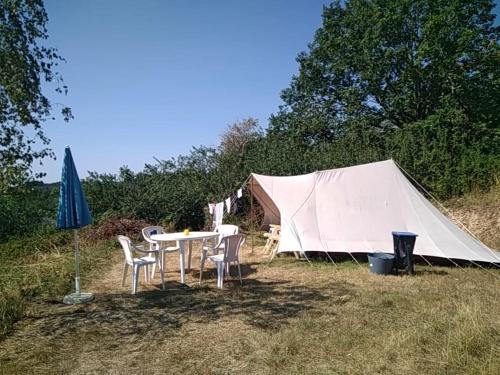 Camping La Forêt du Morvan Larochemillay france