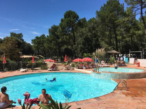 Camping la Simioune en Provence Bollène france