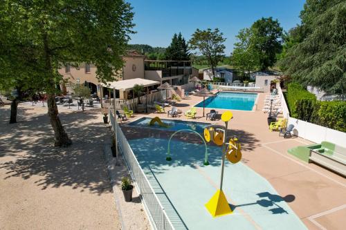 Camping Le Chassezac Sampzon france