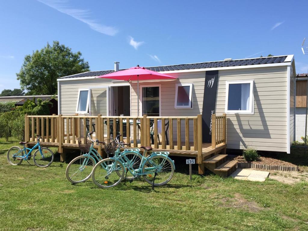 Camping Le Clos des Genets Routhiauville 21, rue des pommiers 80120 Quend