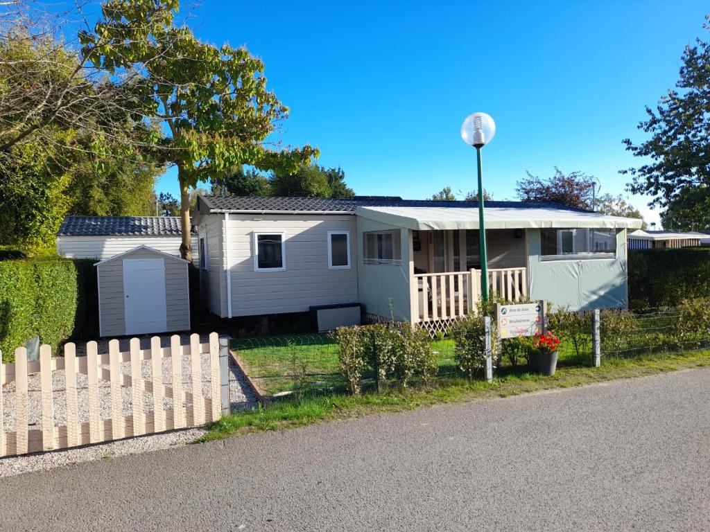 Camping le mobile home Le Victory situé au Camping Le Rio 23 Rue du Maréchal Foch 80860 Noyelles-sur-Mer