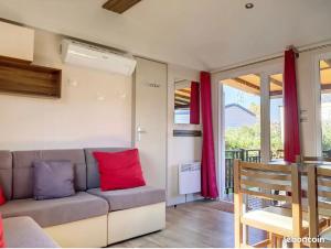 Le Moorea Mobilhome Camping Le Montourey 4 étoiles