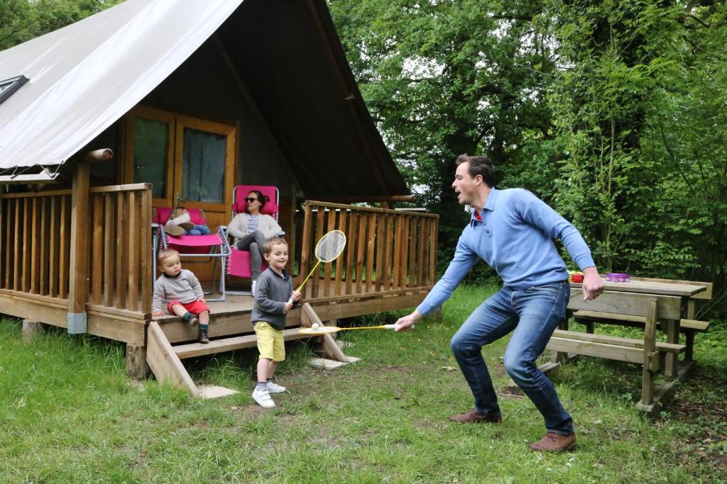 Camping Camping le Nid du Parc 164 Avenue des Nations, 01330 Villars-les-Dombes