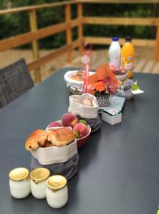 Camping LE PRE DE L AIR LA BESSONNIERE 85700 Saint-Michel-Mont-Mercure Pays de la Loire