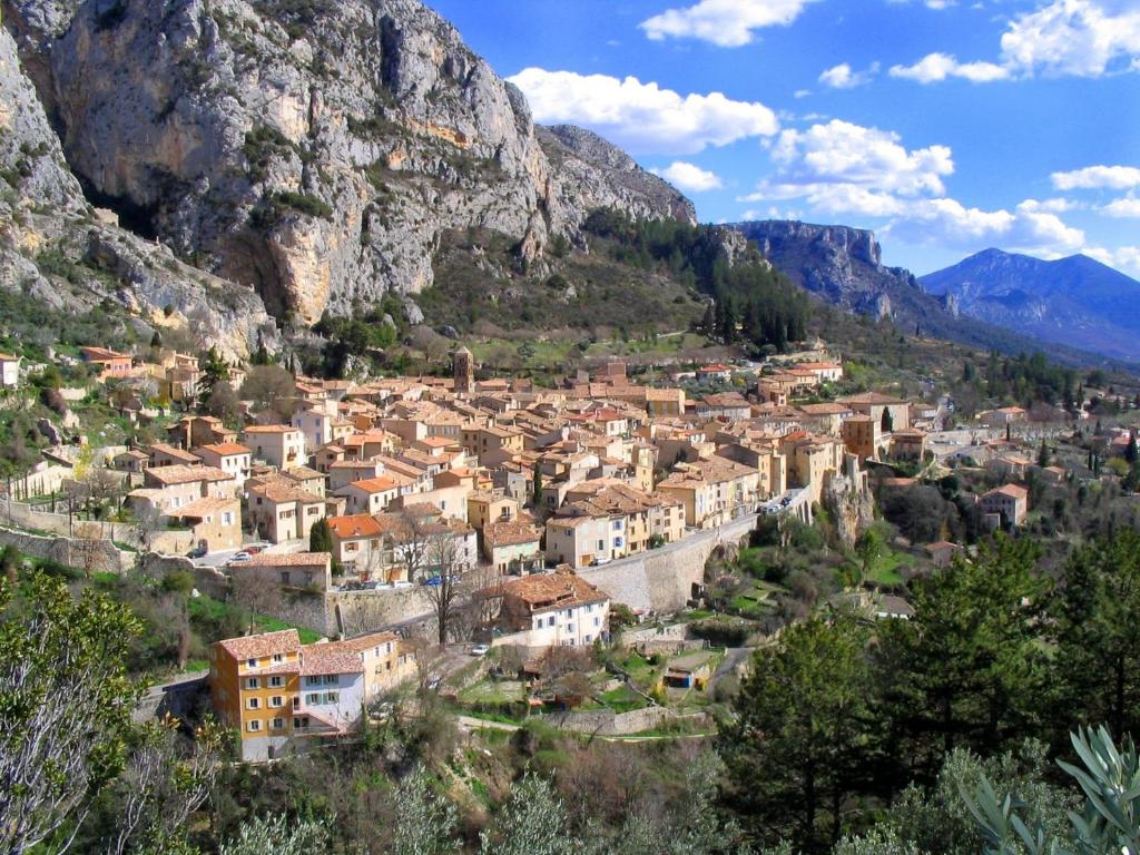 Le Saint Clair Quartier Saint Clair, 04360 Moustiers-Sainte-Marie