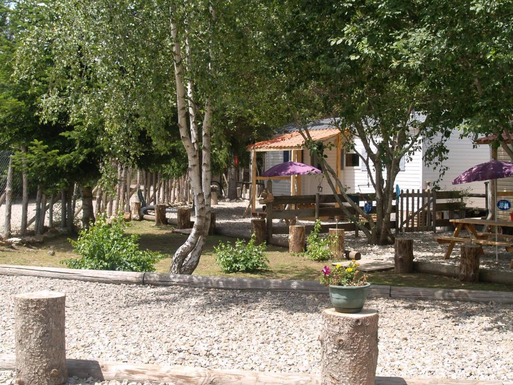 Le Sous Bois De Jade QUARTIER GARE, 48250 Chasseradès