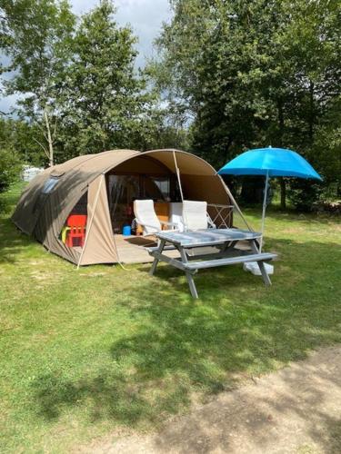 Camping Les Arbois Montjay france