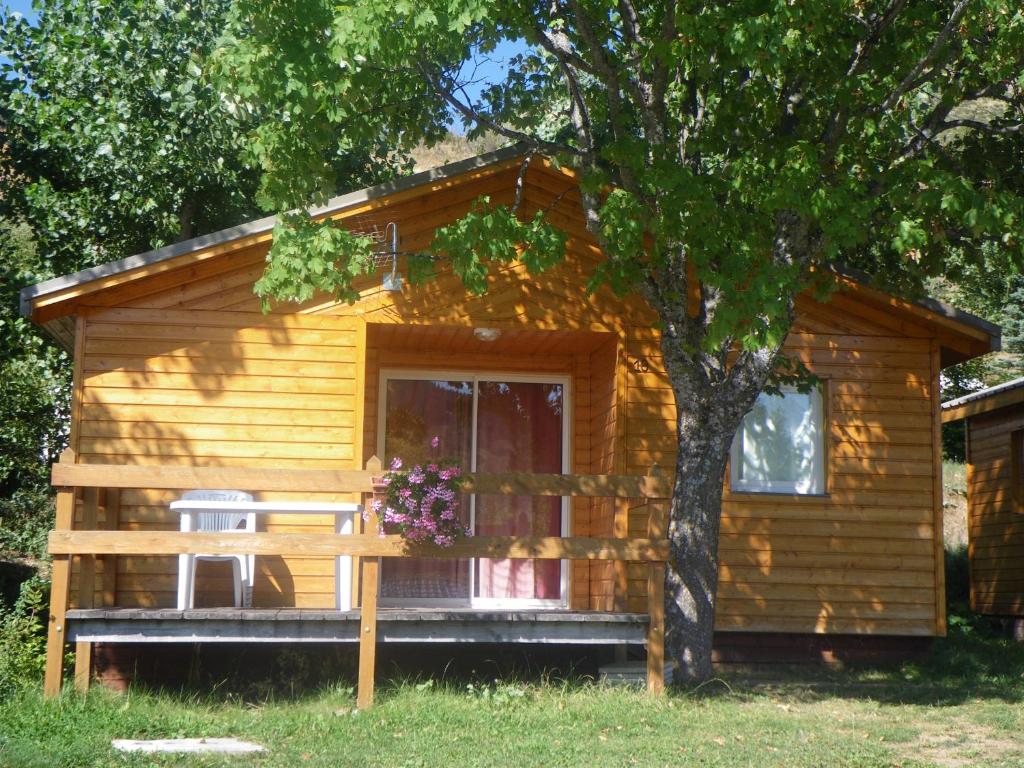 Camping Camping les Auches Route de st leger, 05260 Ancelle