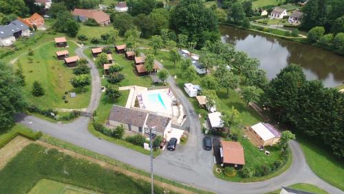 Camping Camping Les Etoiles Allée du stade Saint-Sornin-Lavolps