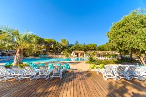 Luxe chalet voor 5 personen op Camping Leï Suves - JoyCasa