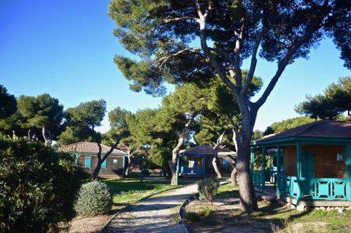 Camping Martigues, les Chalets de la Mer **** Rue de la Tramontane 13500 Martigues Provence-Alpes-Côte d\'Azur