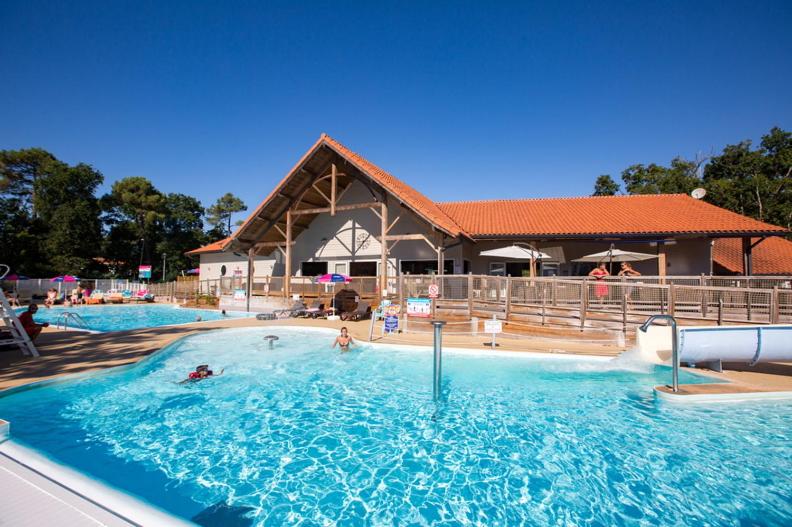 MH Camping 4* face Royan Rue Michel Montaigne, 33780 Soulac-sur-Mer