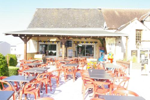 MHVACANCES propose CAMPING 4 ETOILES DANS LE LOIRE ET CHER PROCHE BEAUVAL