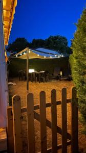Mobil Home 3 chambres 2 salle de bain 2 WC Camping 4 Stars LES CHARMETTES Parcelle privée prestige