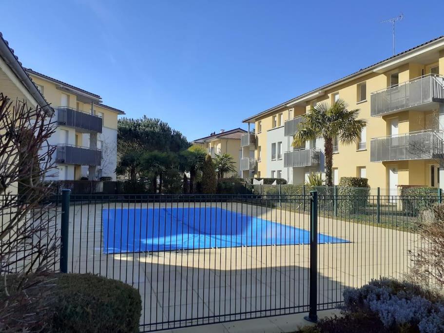 MOBIL-HOME 4 6 Personnes 2 CHAMBRES Camping Le Bois Dormant 85160 Saint-Jean-de-Monts