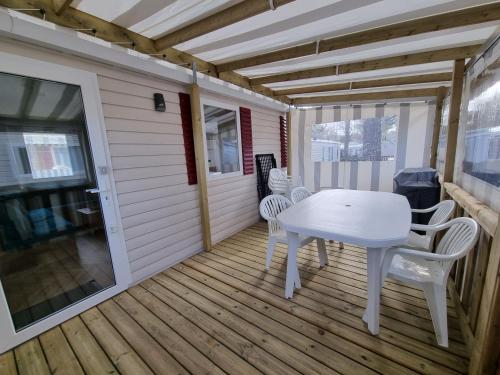 Mobil Home 4 - 6 personnes Camping 4 étoiles 148