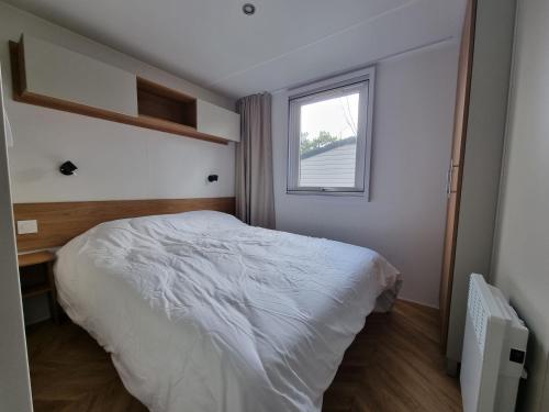 Mobil Home 4 - 6 personnes Camping 4 étoiles 148