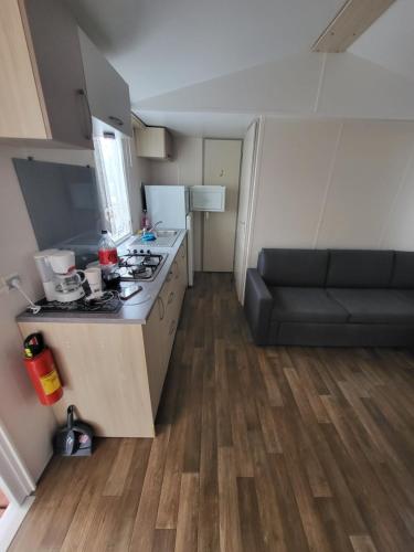 mobil home 4 a 6 personnes camping domaine le chatelier