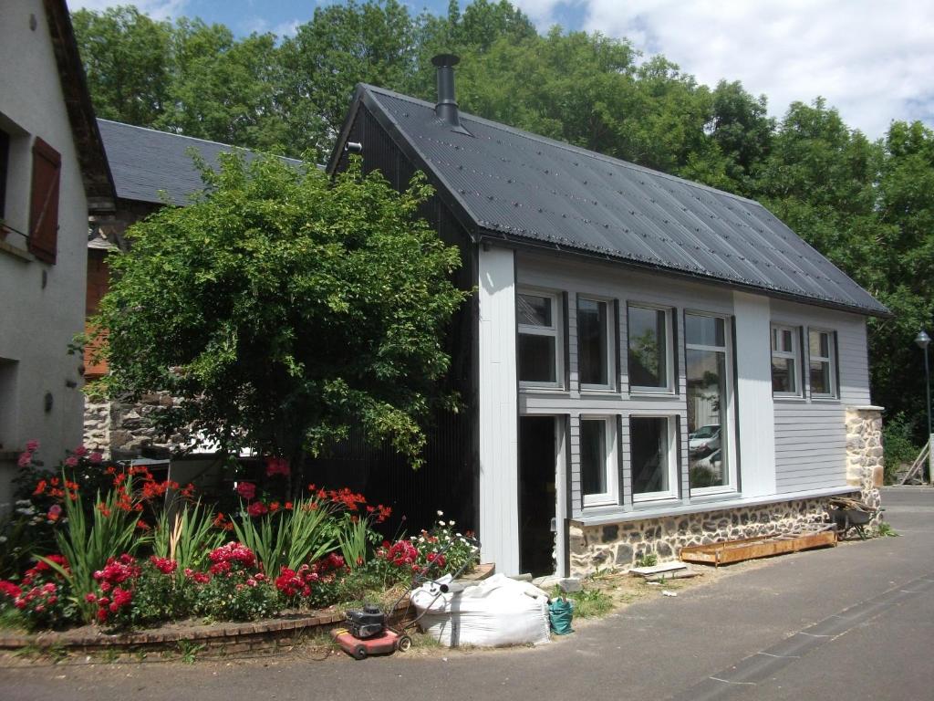 Mobil Home 6/8 Places vue dégagée