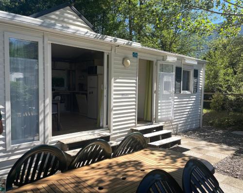 Mobil home 6 personnes camping 4* Rioumajou