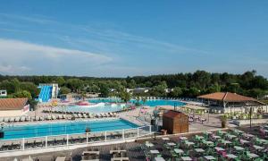 Mobil home camping 4* bord du lac de Biscarrosse.