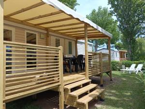Mobil-home camping 4 étoiles La carabasse Vias