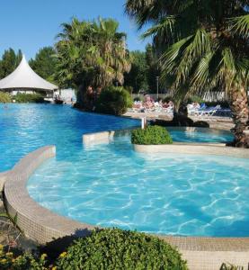 Mobil Home Camping La Carabasse (Vias)