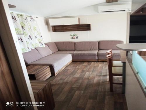 MOBIL HOME CAMPING LES SABLES DU MIDI