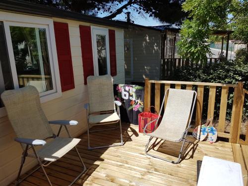 Mobil-Home Camping Novela