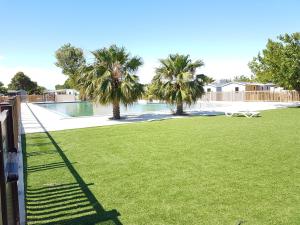 Mobil-Home Camping Novela
