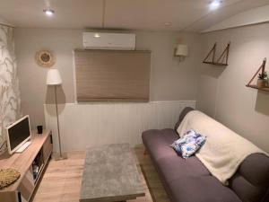 Mobil home dans un écrin de verdure