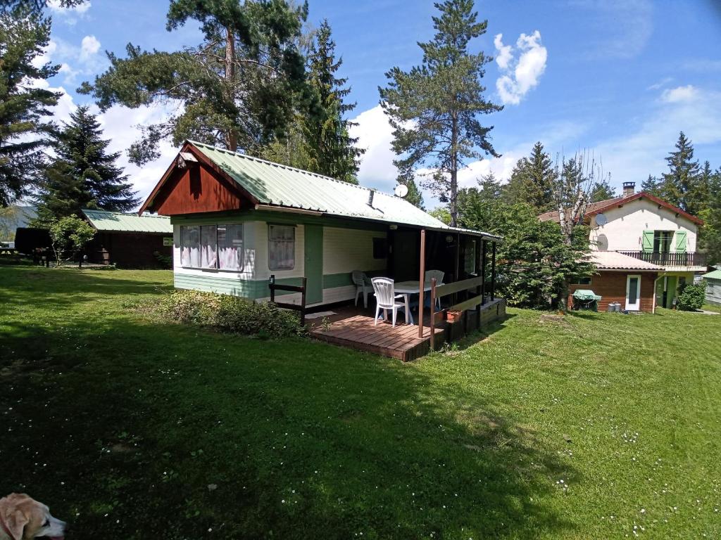 Camping Mobil-home en pleine nature Camping Les Sapins 11340 Camurac