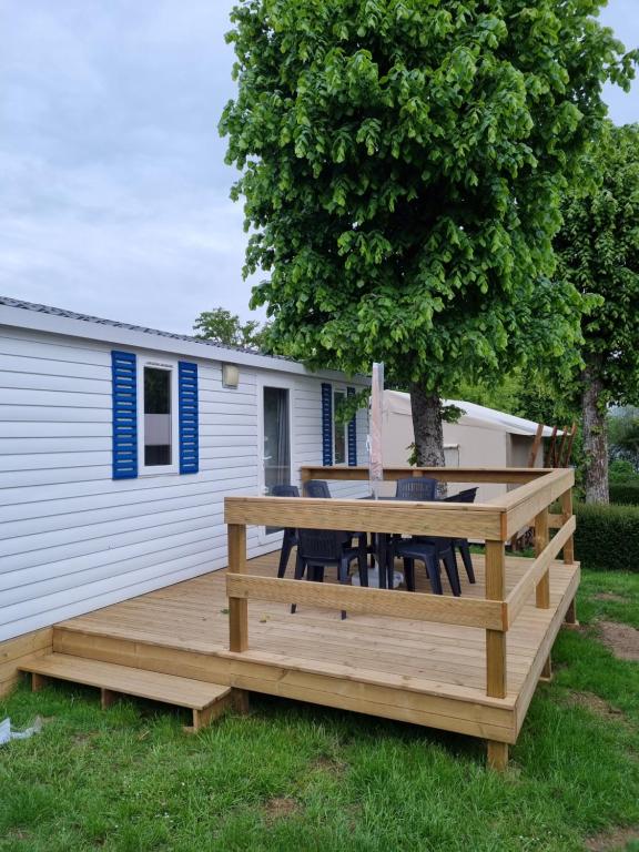 Mobil-home, hotelier, tente safari wood lodge Rue des Rouxières, 35210 Bois Morin