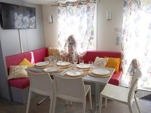 Mobil home-Les Lins Bleus