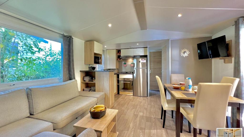 Mobil-Home Luxe Bora Camping Siblu Chemin Saint-Joseph 2399 Rue de Montourey, 83600 Fréjus