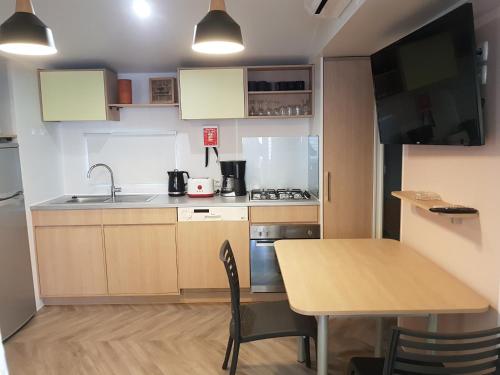 Mobil home MAXI CONFORT SUR LA COTE D'AZUR