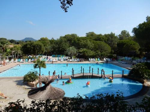 Mobile home 6-pers Camping Leï Suves-Côtes d'Azur-including airco