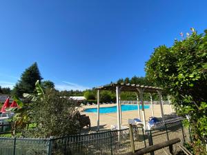 Mobilehome 3 chambres curistes camping piscine